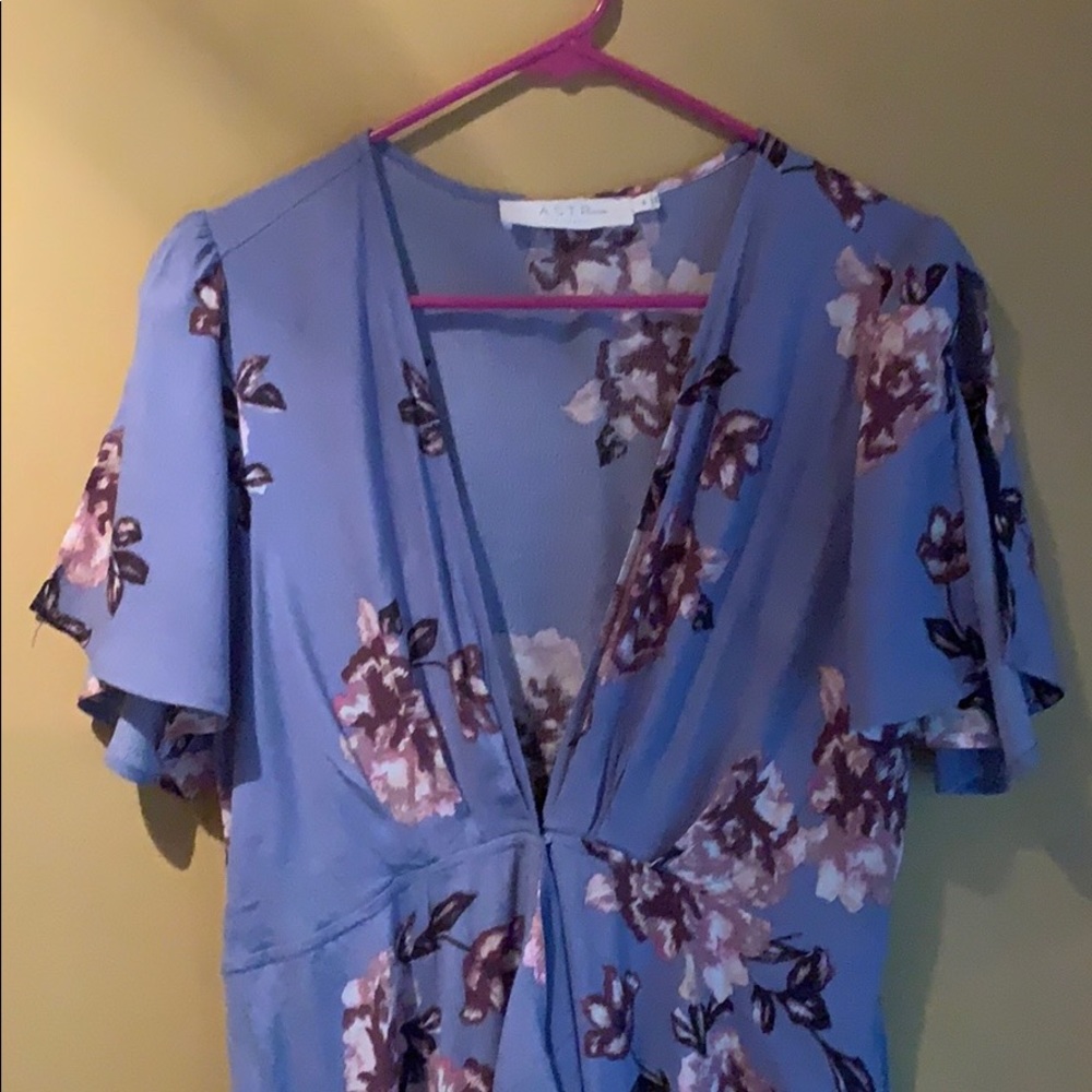ASTR DRESS - Picture 2 of 8